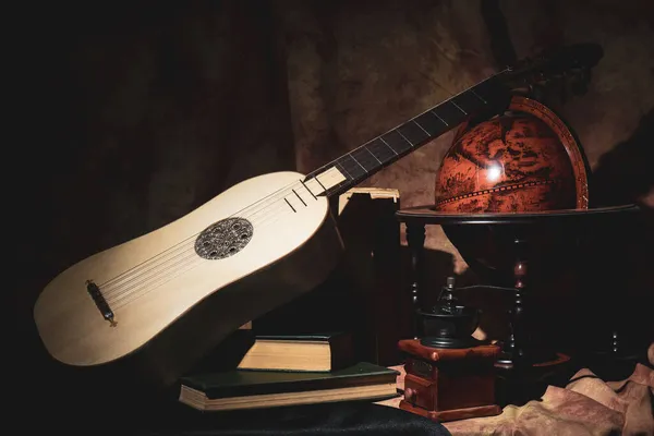 Musikalisches Stillleben Stil Der Renaissance Mit Renaissance Gitarre — Stockfoto