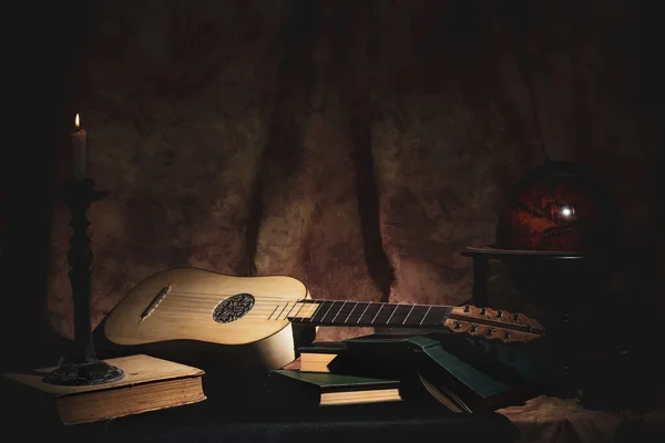 르네상스 기타와 음악적 — 스톡 사진