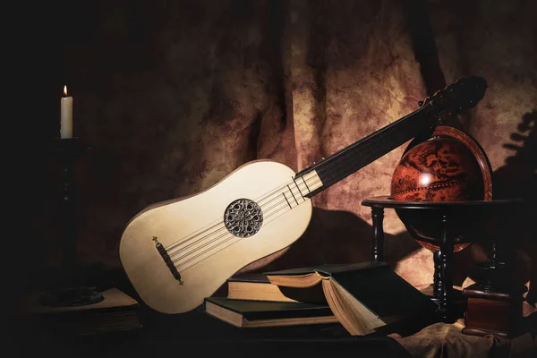 Rönesans Tarzı Gitarlı Müzikal Durgun Hayat — Stok fotoğraf