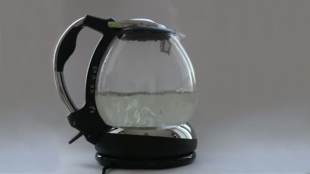 Kettle with boiling water — Stock Video