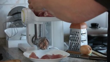 Elektrik et mincer timelapse çalışma