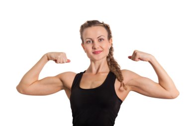 atletik genç kadın gösteren pazı