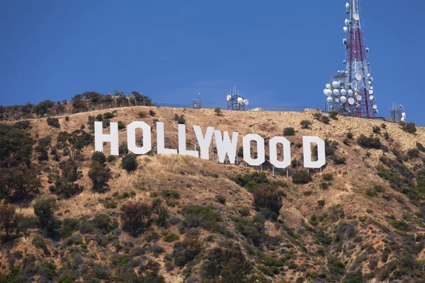好莱坞在山上的标志 — 图库照片