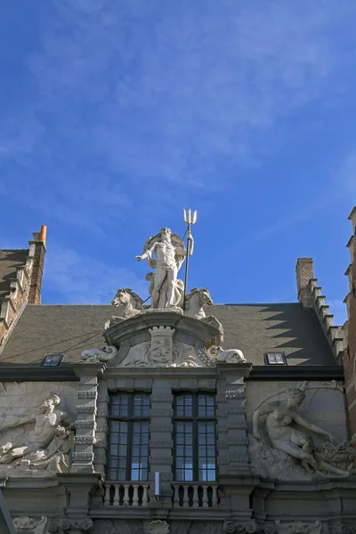 Neptune statue on the house in Gent — Stock Photo, Image