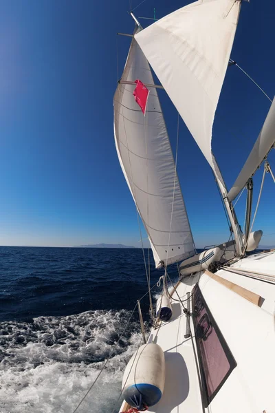 Velero en el mar — Foto de Stock