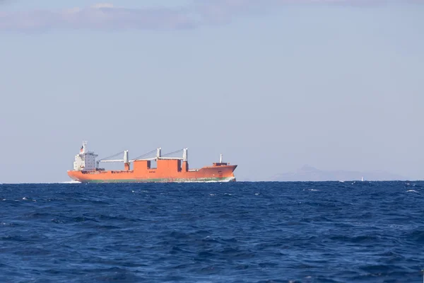 Loď přepravující hromadné náklady- — Stock fotografie