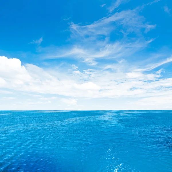 Sky and sea — Stock Photo, Image