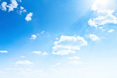 Mavi Gökyüzü ve Bulutlar