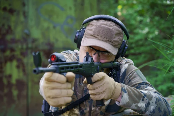Civilní Policista Kurzu Taktického Výcviku Střelec Pistolí Vojenských Uniformách Taktický — Stock fotografie