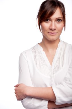 Düşünen genç kadın