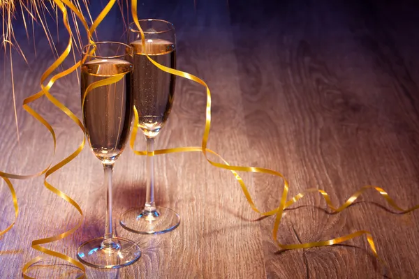 Pair glasses of champagne — Stock Photo, Image