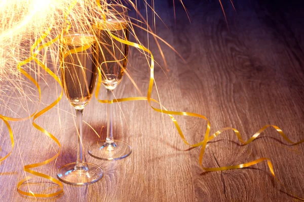 Pair glasses of champagne — Stock Photo, Image