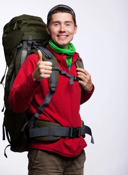 Portrait complet d'un randonneur avec sac à dos posant isolé — Photo