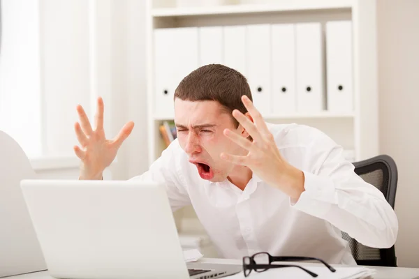 Angry man screaming — Stock Photo, Image