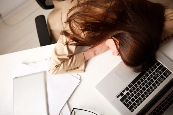 Lavoro donna dormire — Foto Stock