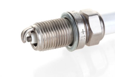 Buji beyaz zemin üzerine