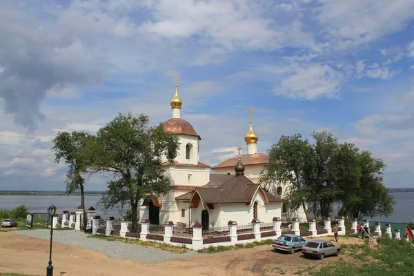 Церковь в честь святых Константина и Елены в Свияжске — стоковое фото