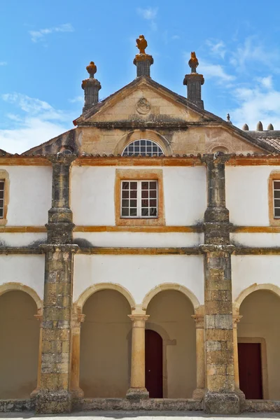 Rozpadající se hrad Templáři v Portugalsku — Stock fotografie