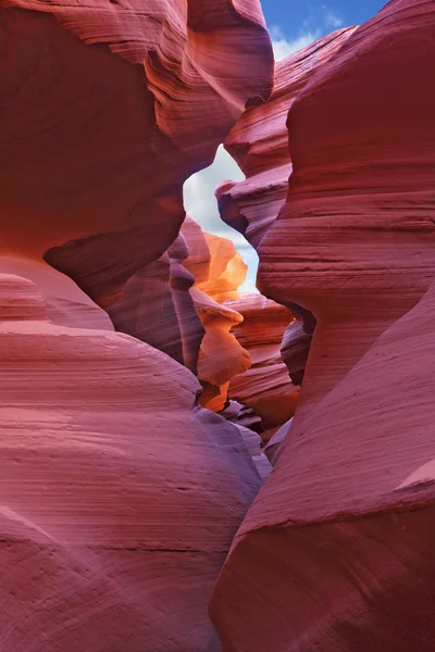 Berömda slot canyon — Stockfoto