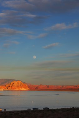 Lake powell son ışınları kadar yaktı