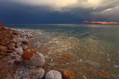 Bahar şimşek ve Lightning'ler