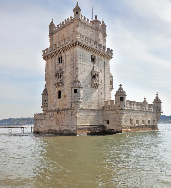 A famosa Torre de Belém em estilo mourisco — Fotografia de Stock