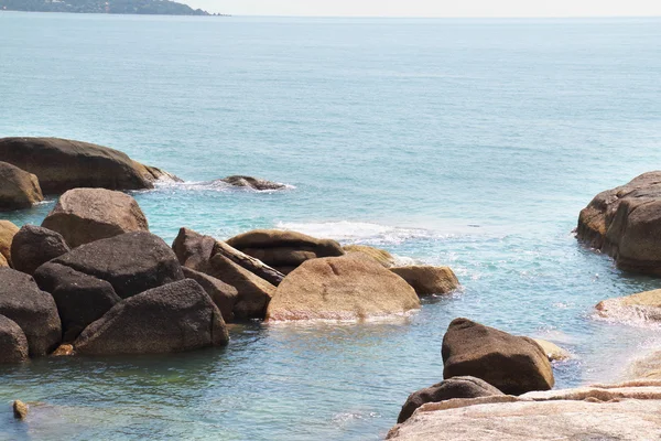 Świecące skały na koh samui — Zdjęcie stockowe