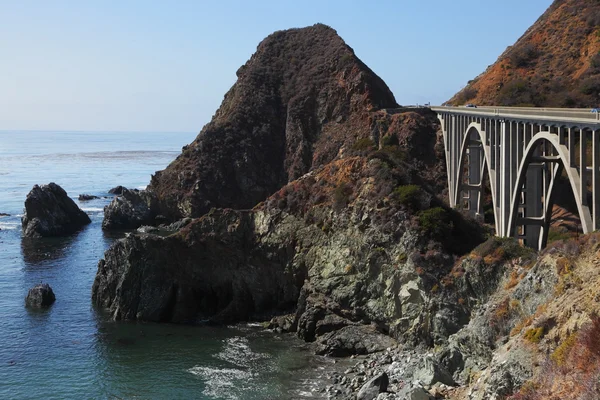 Pacific Coast highway tarihinde Köprüsü — Stok fotoğraf