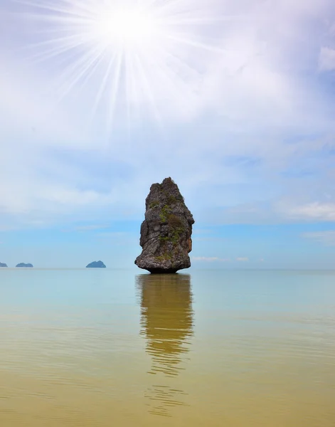 Fantastische schoonheid eiland-rock — Stockfoto