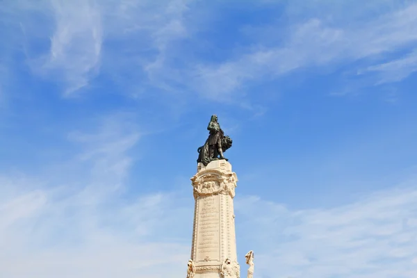 O monumento ao rei português — Fotografia de Stock