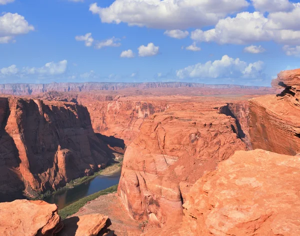 Rode woestijn en de colorado rivier — Stockfoto