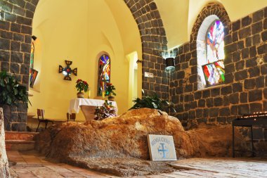 Kilise tarafından deniz genisaret iç