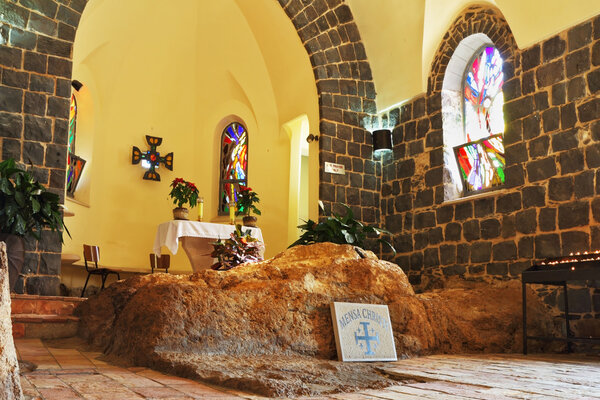 Интерьер церкви у моря Genisaret
