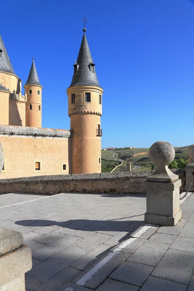 O castelo medieval em Segóvia — Fotografia de Stock