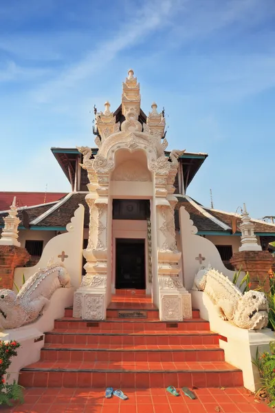 Thai temple — Stock Photo, Image