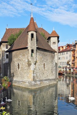 Ortaçağ kale cezaevi