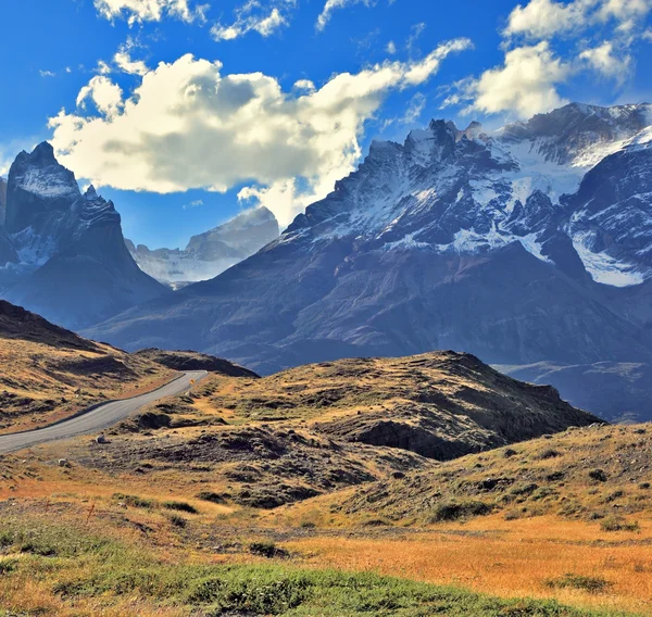 A estrada de cascalho — Fotografia de Stock