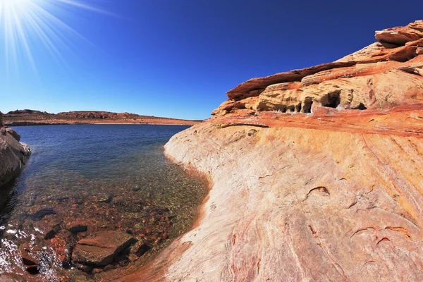 Turquoise water bay — Stock Photo, Image