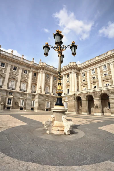 Lanterns in the Baroque adorn the Palace Square — Stock Photo, Image