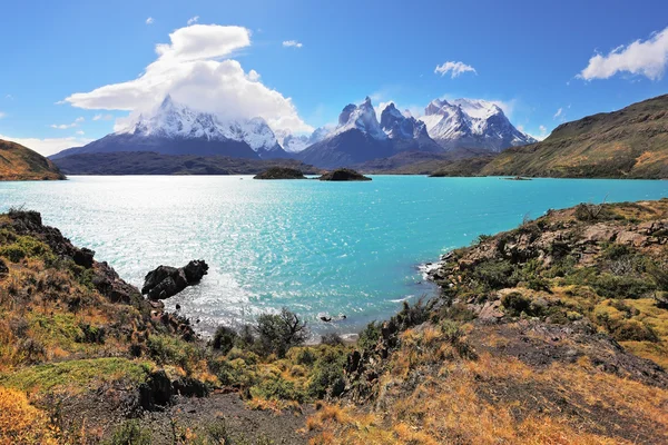 Majestuosas rocas Los Kuernos — Foto de Stock