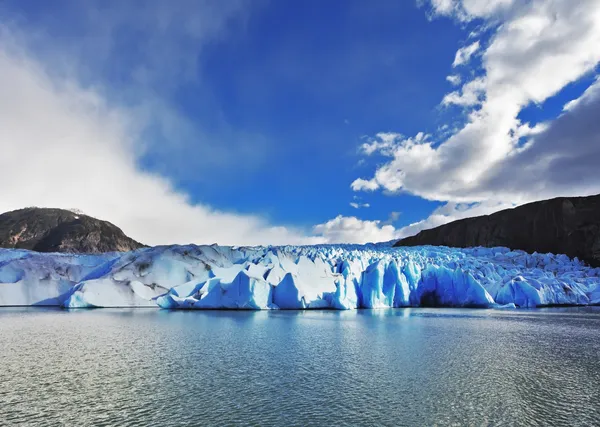 Lago y Glaciar Gris — Foto de Stock