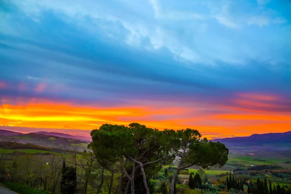 Ongelooflijke Wolken Bij Zonsopgang Rand Van Lucht Wordt Roze Toscane — Stockfoto