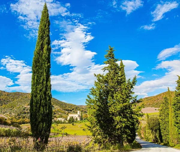 Abadia Sant Antimo Magnífica Itália Beleza Mágica Província Toscana Dia — Fotografia de Stock