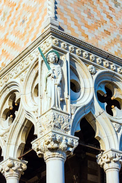 Voorgevel Decoratieve Elementen Doge Palace Magische Reis Naar Venetië Palazzo — Stockfoto