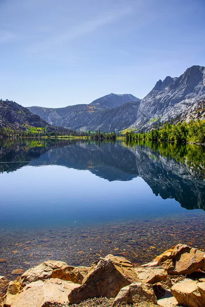 Höstresa Till Västra Usa Magnifika Silver Lake Bergen Vackra Kalifornien — Stockfoto