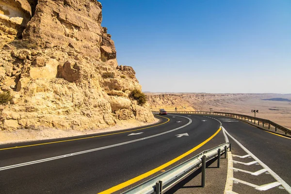 Picturesque Highway Serpentine Nice New Highway Crater Makhtesh Ramon Negev — Stock Photo, Image