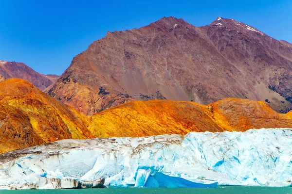 Hihetetlen Utazás Dél Amerikába Argentin Patagónia Jégdarabok Melyek Elszakadtak Gleccsertől — Stock Fotó