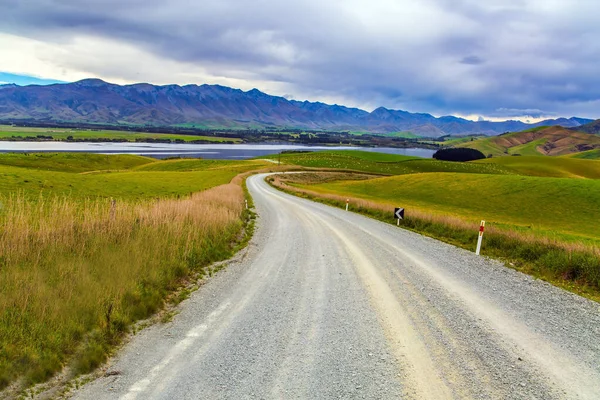 Vägen Korsar Sydöns Kullar Christchurch Road Landskapet Nya Zeeland Bergen — Stockfoto