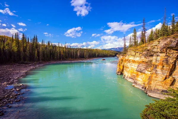 Athabasca Rivier Rocky Mountains Van Canada Prachtig Landschap Jasper Park — Stockfoto