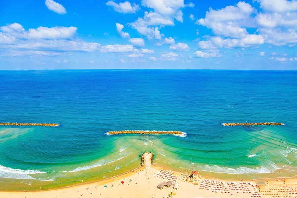 Magnificent Sandy Beach Tel Aviv Breakwaters Reduce Surf Blue Waters — Stock Photo, Image